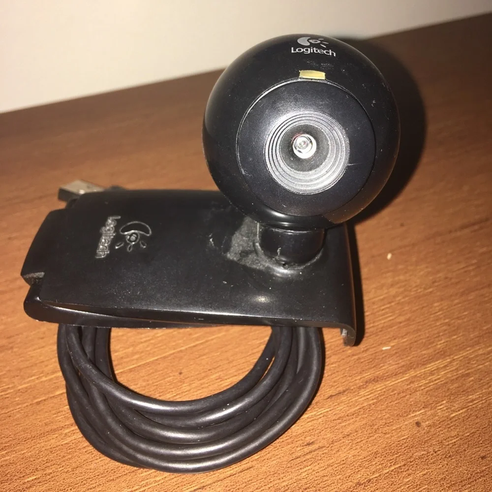 Logitech E1000 Webcam